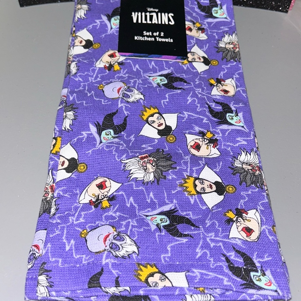 Disney Villains Set of 2 Kitchen Towels